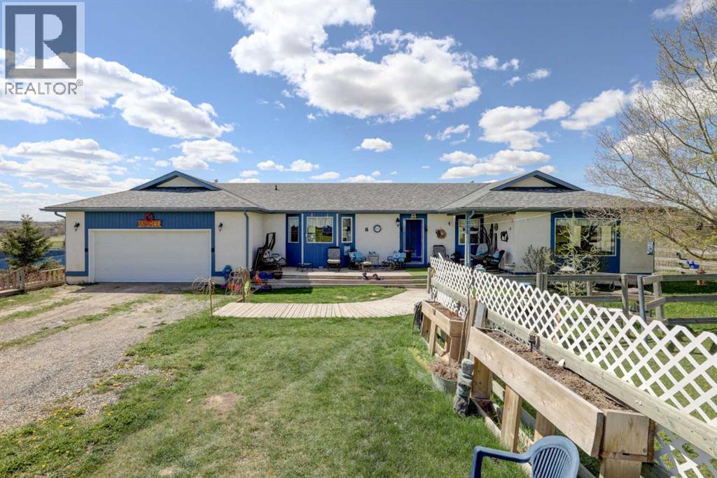 35190 Township Road 275, Rural Rocky View County, Alberta  T4C 1A1 - Photo 4 - A2313468