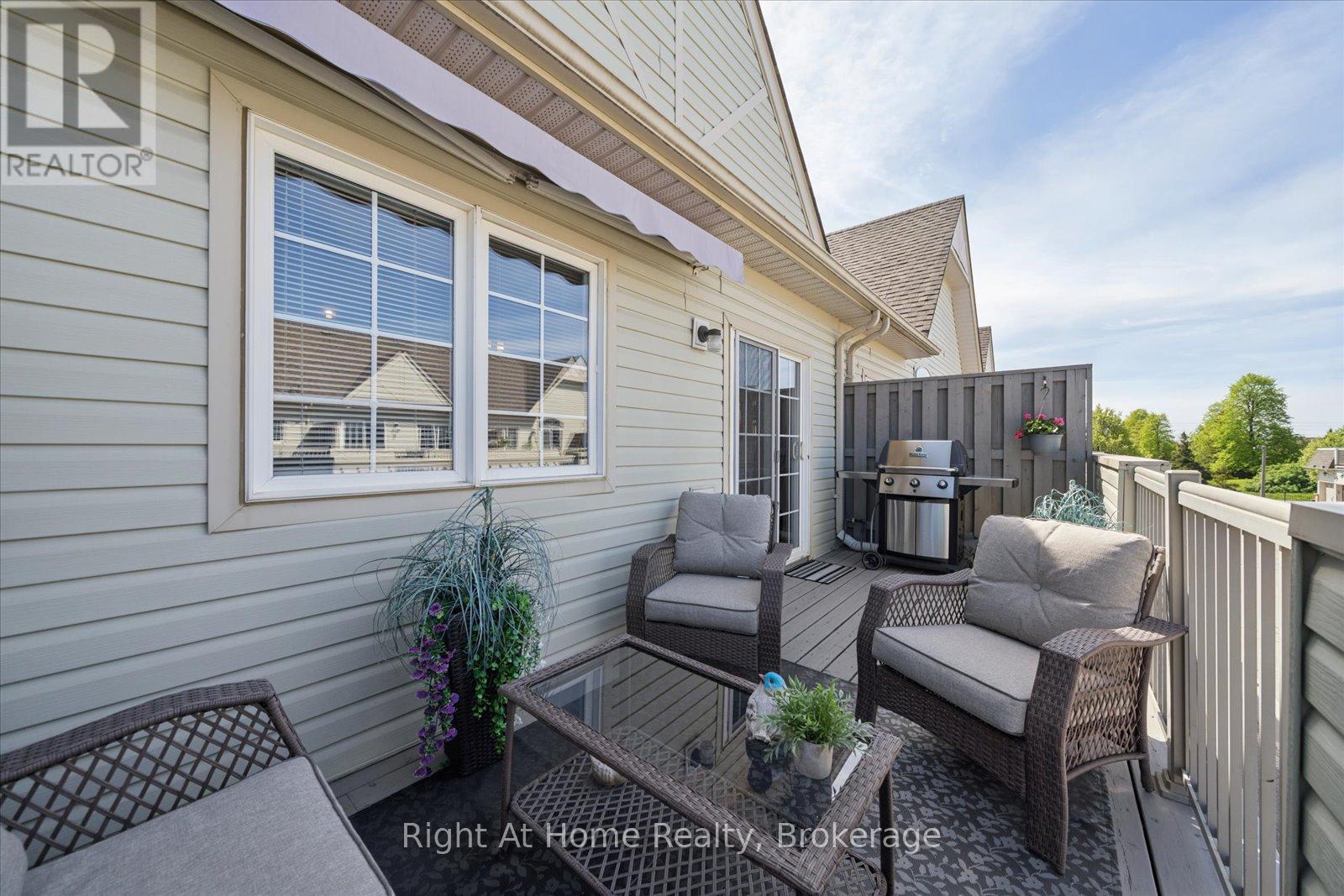 17 Wicker Park Way, Whitby, Ontario  L1R 0C8 - Photo 43 - E13205790