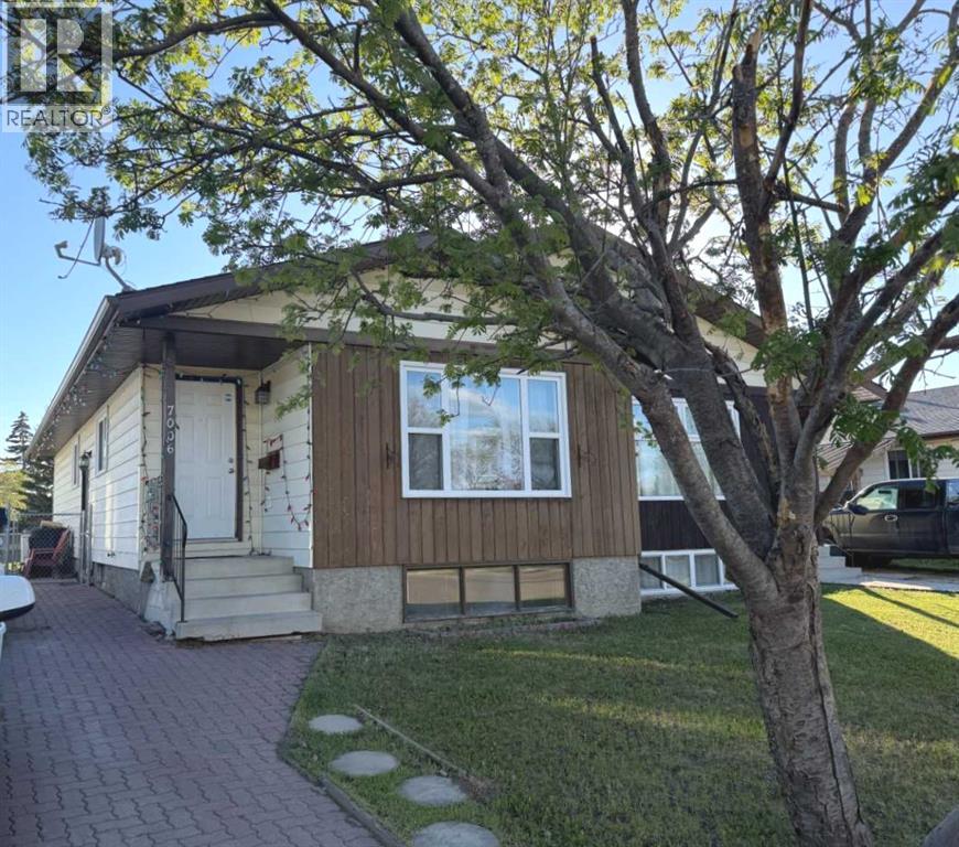 7006 93a Street, Grande Prairie, Alberta  T8V 6C8 - Photo 1 - A2312482