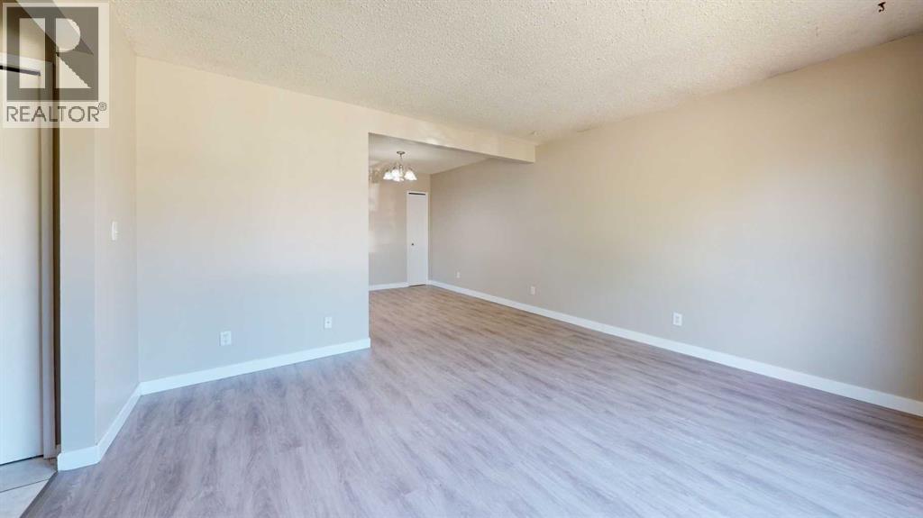 7006 93a Street, Grande Prairie, Alberta  T8V 6C8 - Photo 5 - A2312482