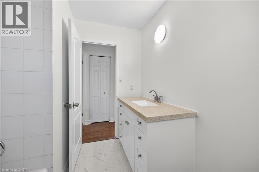 68 Duncairn Crescent, Hamilton, Ontario  L9C 6G1 - Photo 31 - 40833710