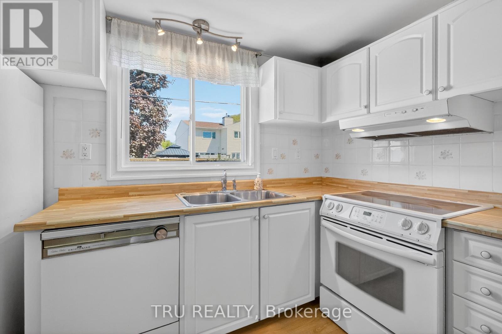 333 Amiens Street, Ottawa, Ontario  K1E 1N4 - Photo 15 - X13205834