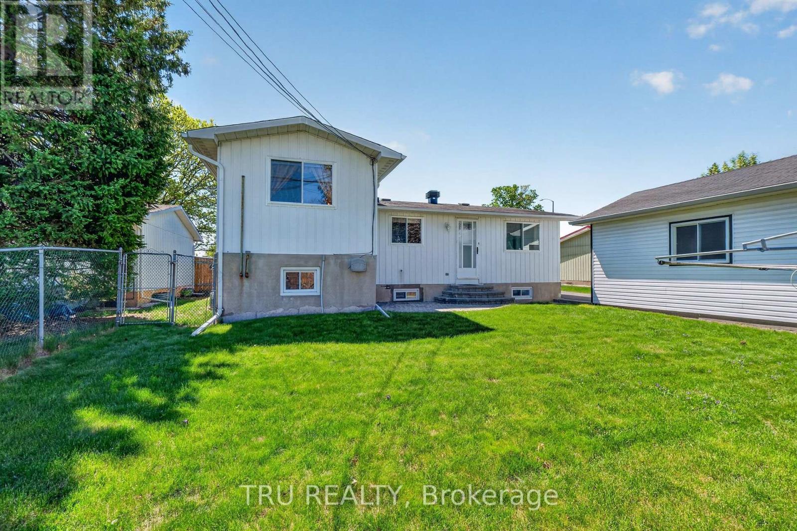 333 Amiens Street, Ottawa, Ontario  K1E 1N4 - Photo 44 - X13205834