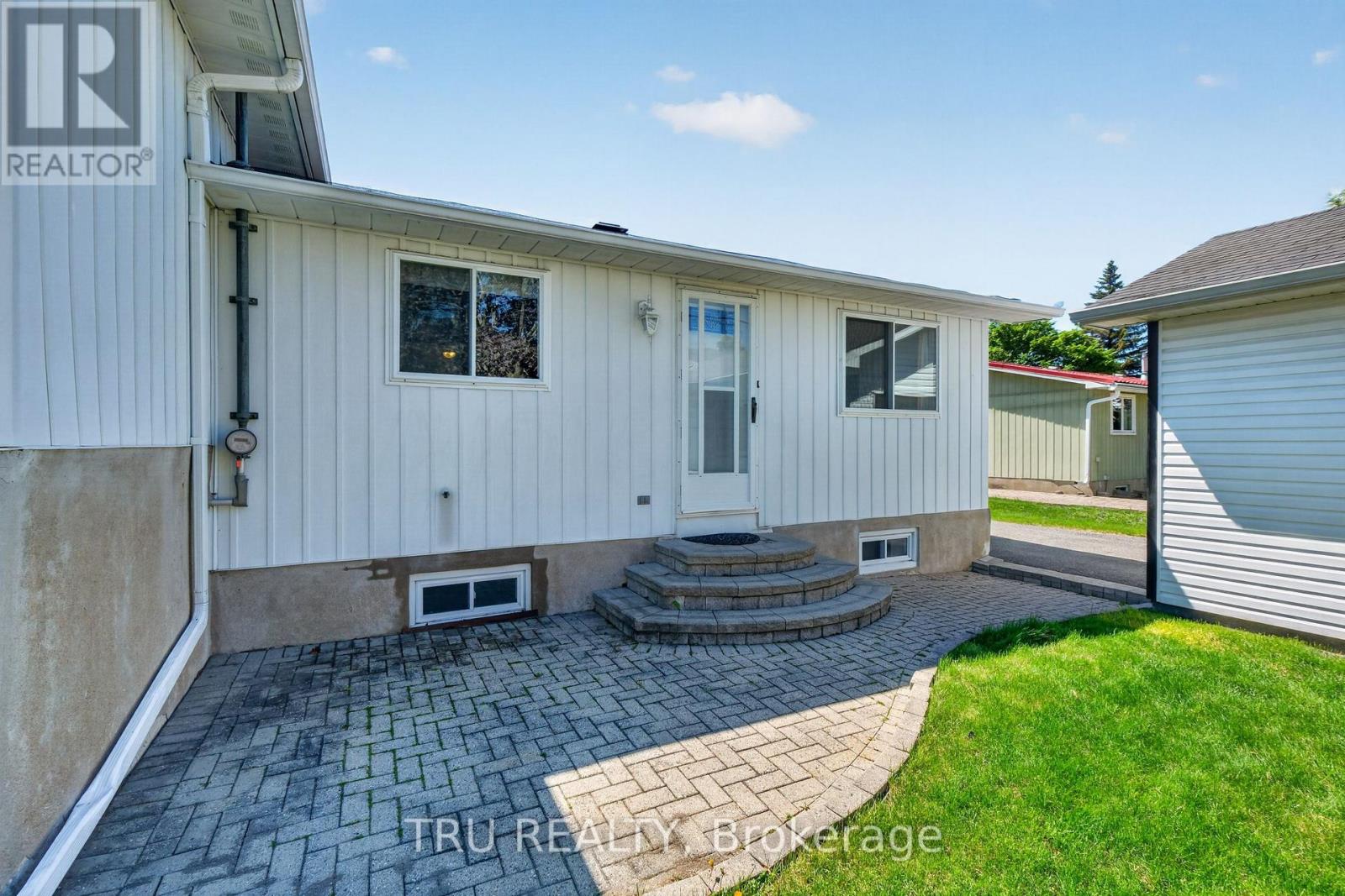 333 Amiens Street, Ottawa, Ontario  K1E 1N4 - Photo 49 - X13205834