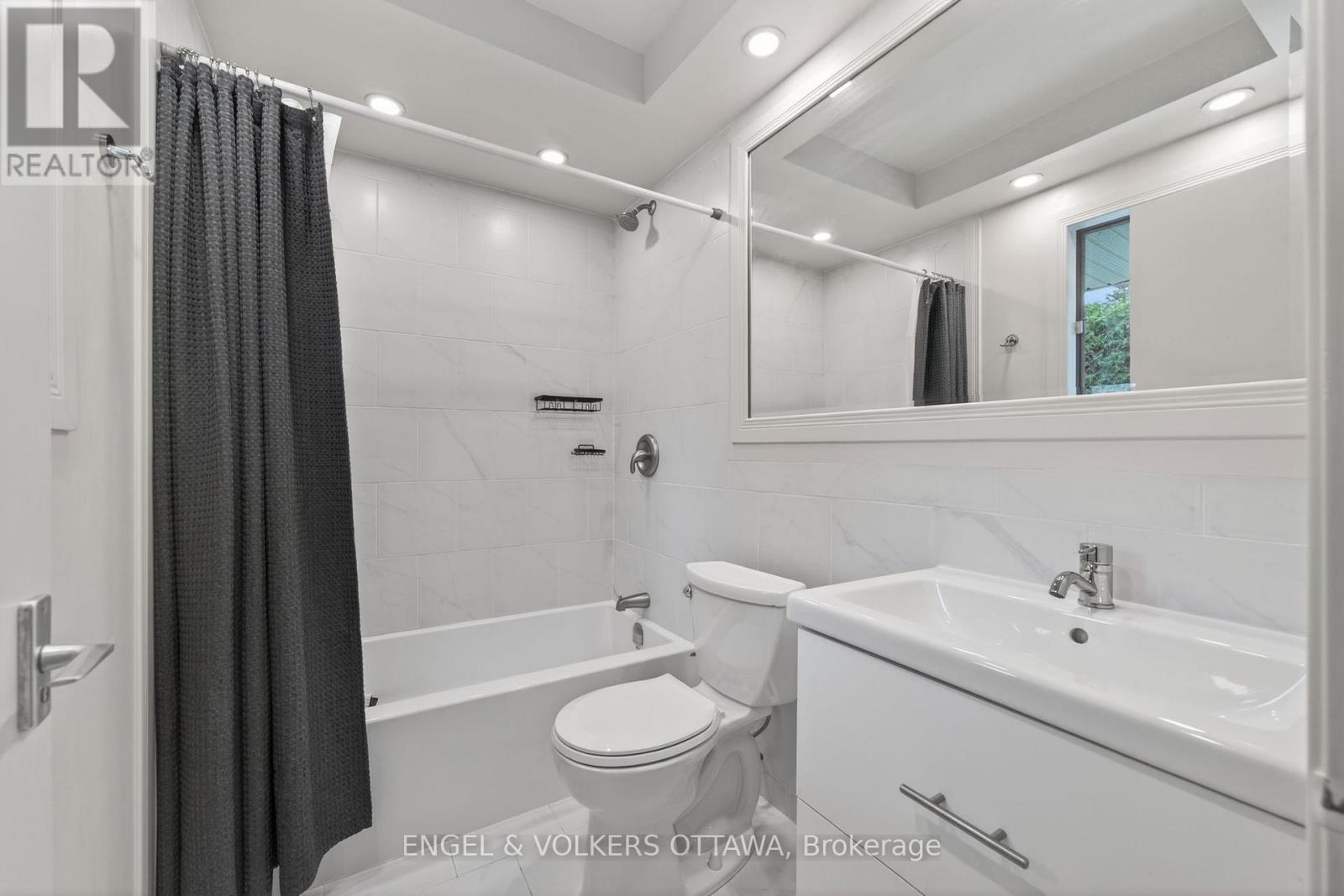 35 Riopelle Court, Ottawa, Ontario  K2K 1J2 - Photo 21 - X13205864