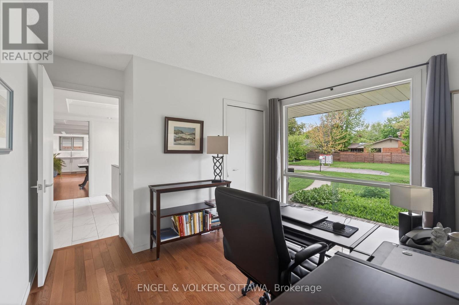 35 Riopelle Court, Ottawa, Ontario  K2K 1J2 - Photo 5 - X13205864