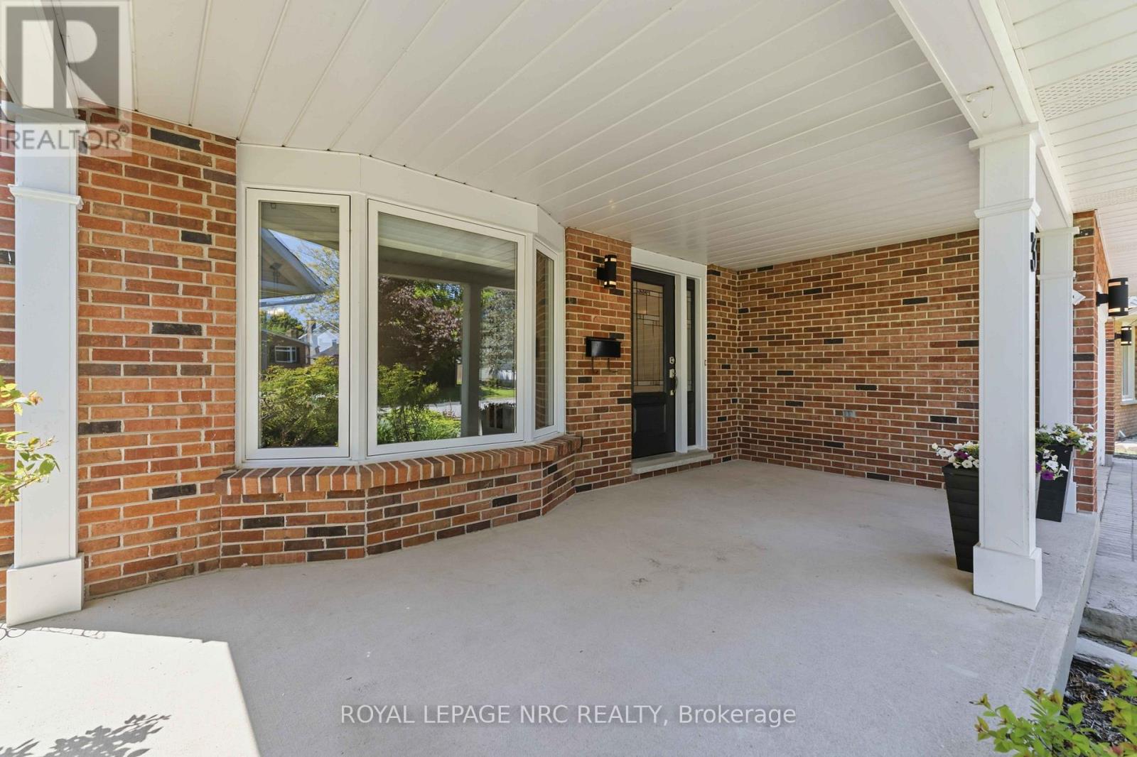3 Cheritan Court, St. Catharines, Ontario  L2N 7J5 - Photo 5 - X13205866