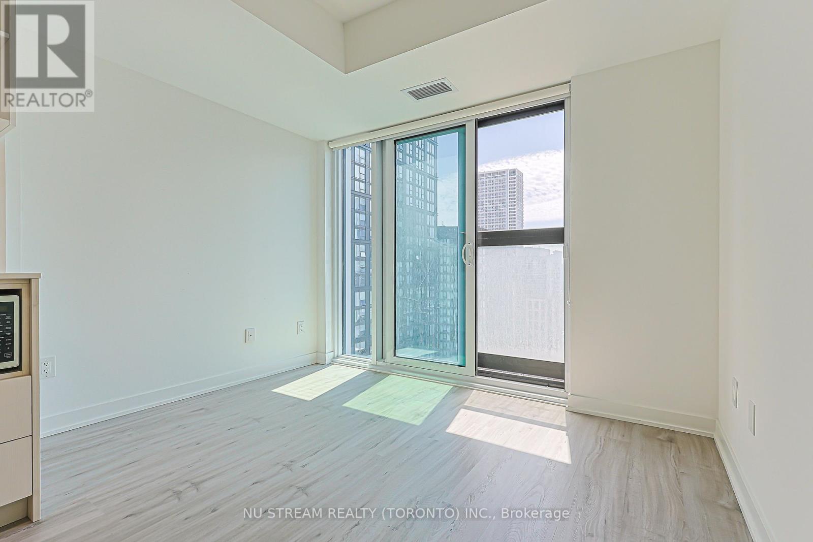 2612 - 252 Church Street, Toronto, Ontario  M5B 1Z2 - Photo 11 - C13205782