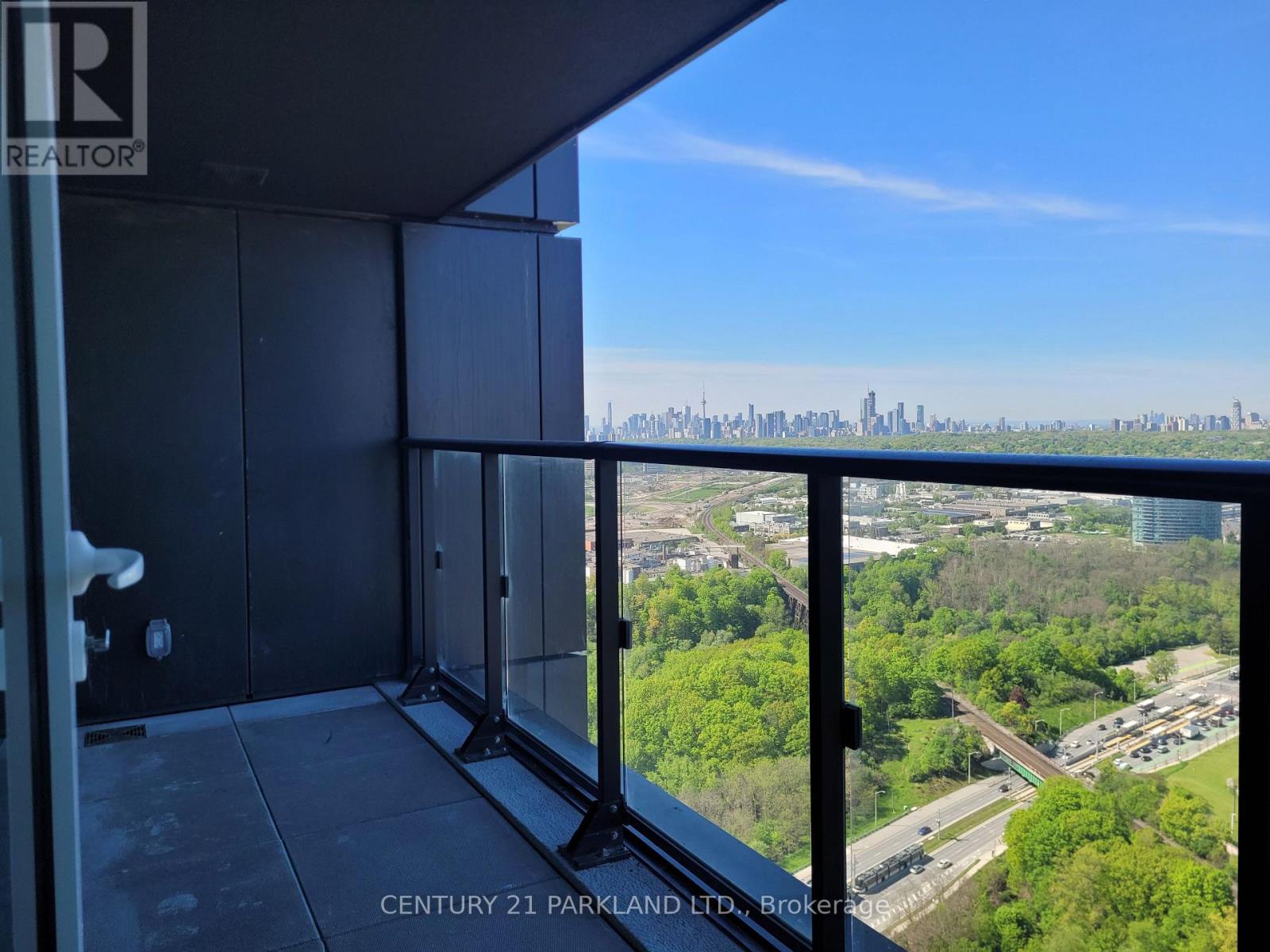 3706 - 1 Quarrington Lane, Toronto, Ontario  M3C 0S4 - Photo 11 - C13205806