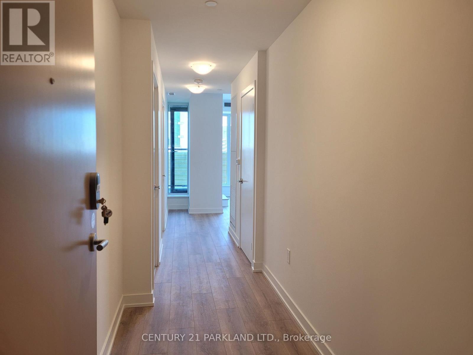 3706 - 1 Quarrington Lane, Toronto, Ontario  M3C 0S4 - Photo 2 - C13205806