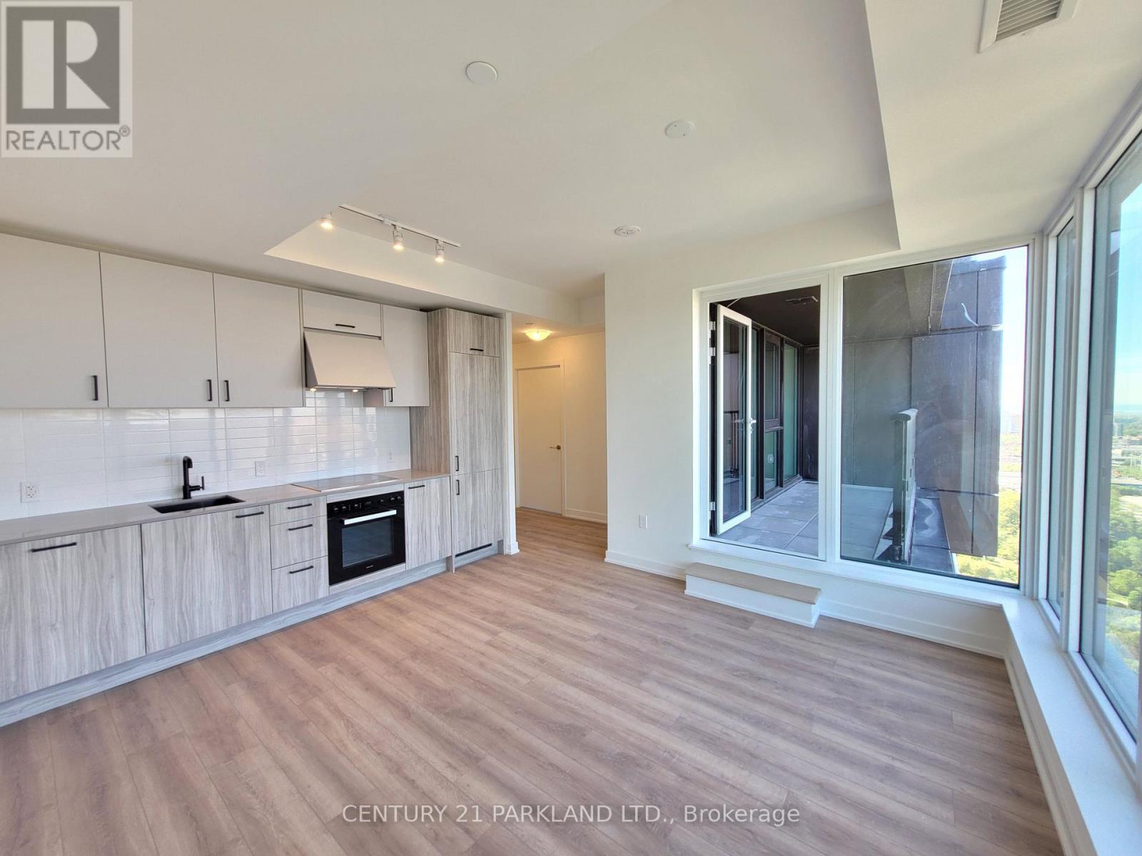 3706 - 1 Quarrington Lane, Toronto, Ontario  M3C 0S4 - Photo 3 - C13205806
