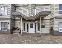 105 14355 103 AVENUE, Surrey, British Columbia