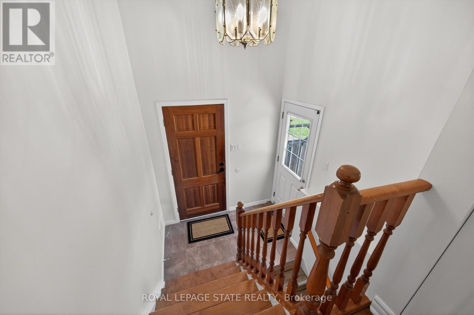 68 Duncairn Crescent, Hamilton, Ontario  L9C 6G1 - Photo 4 - X13203144