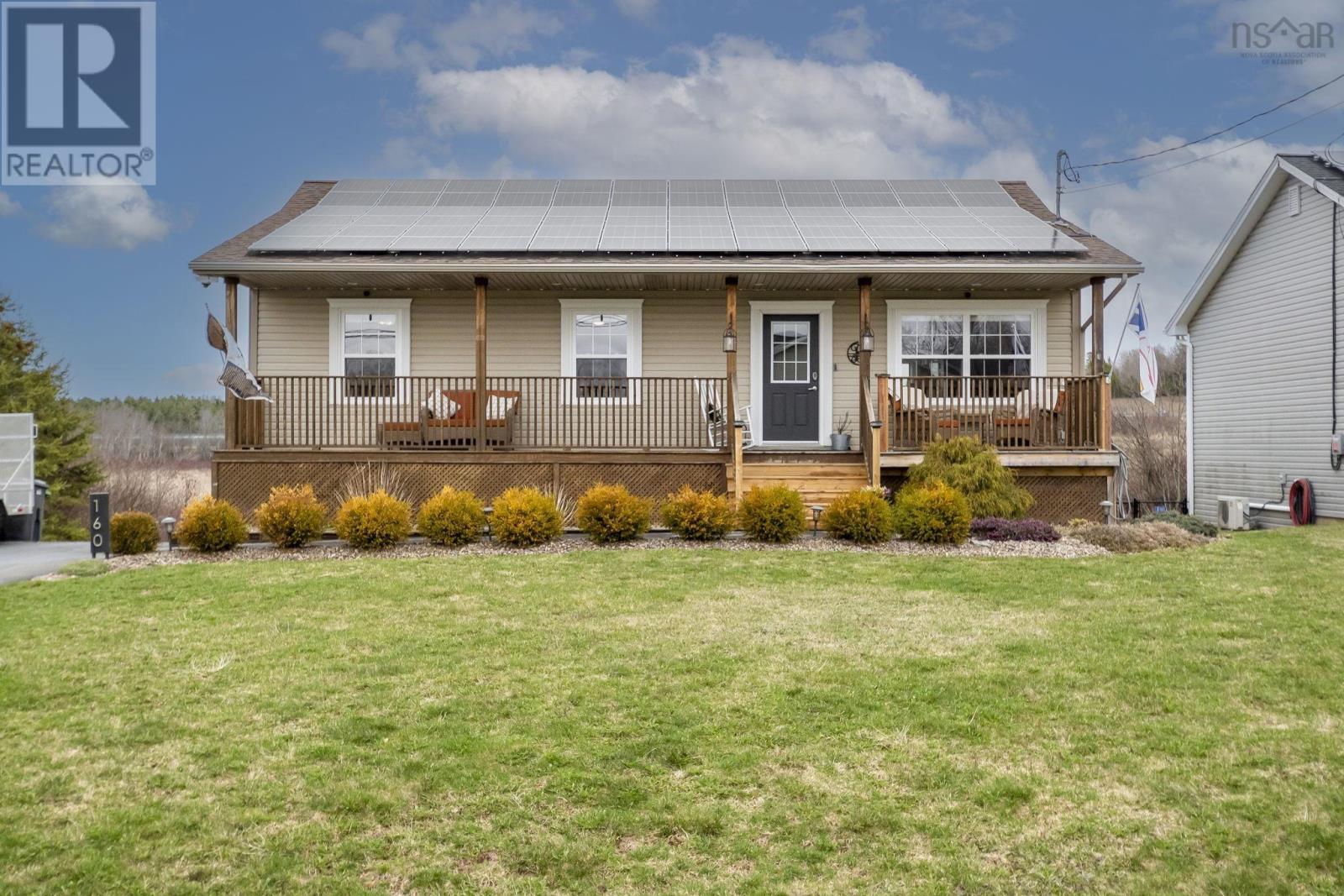 160 Underwood Road, Garlands Crossing, Nova Scotia  B0N 2T0 - Photo 1 - 202608177