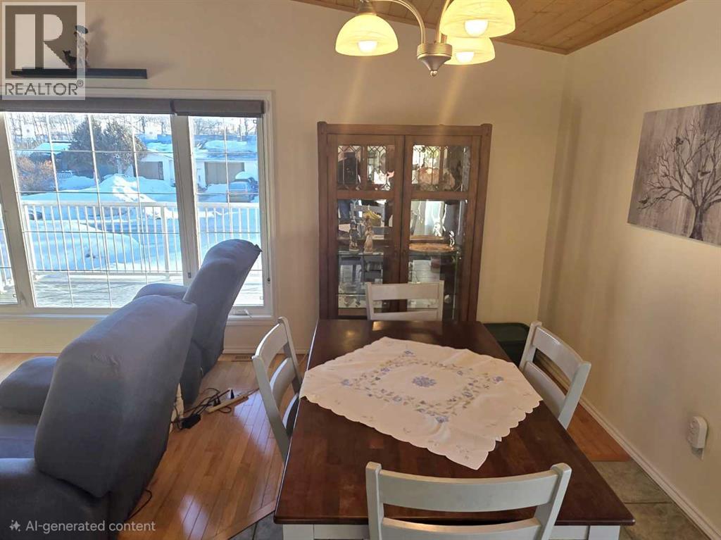 10818 92 Street, Peace River, Alberta  T8S 1P4 - Photo 10 - A2285774