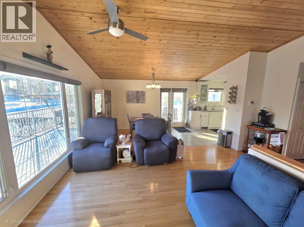 10818 92 Street, Peace River, Alberta  T8S 1P4 - Photo 11 - A2285774