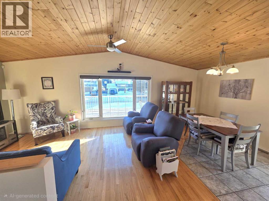 10818 92 Street, Peace River, Alberta  T8S 1P4 - Photo 14 - A2285774