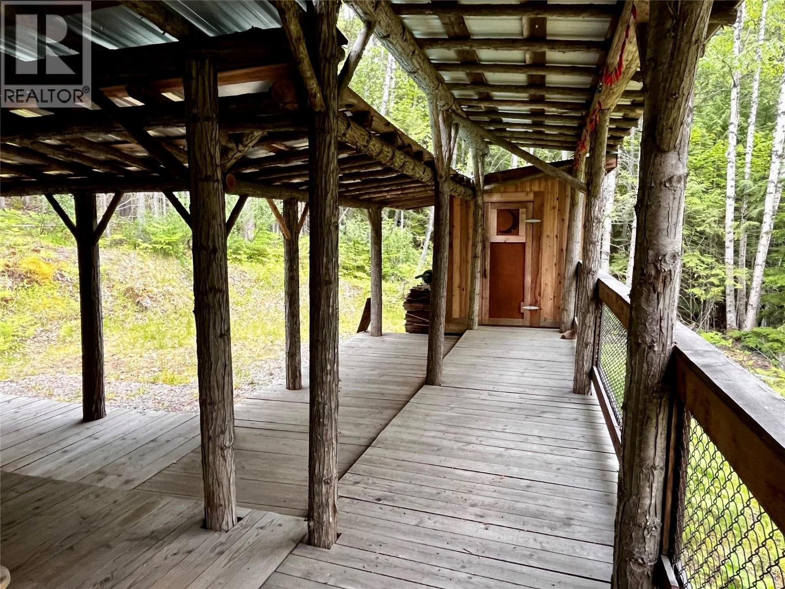 5851 Hwy 6 Highway, Burton, British Columbia  V0G 1R0 - Photo 24 - 10387933