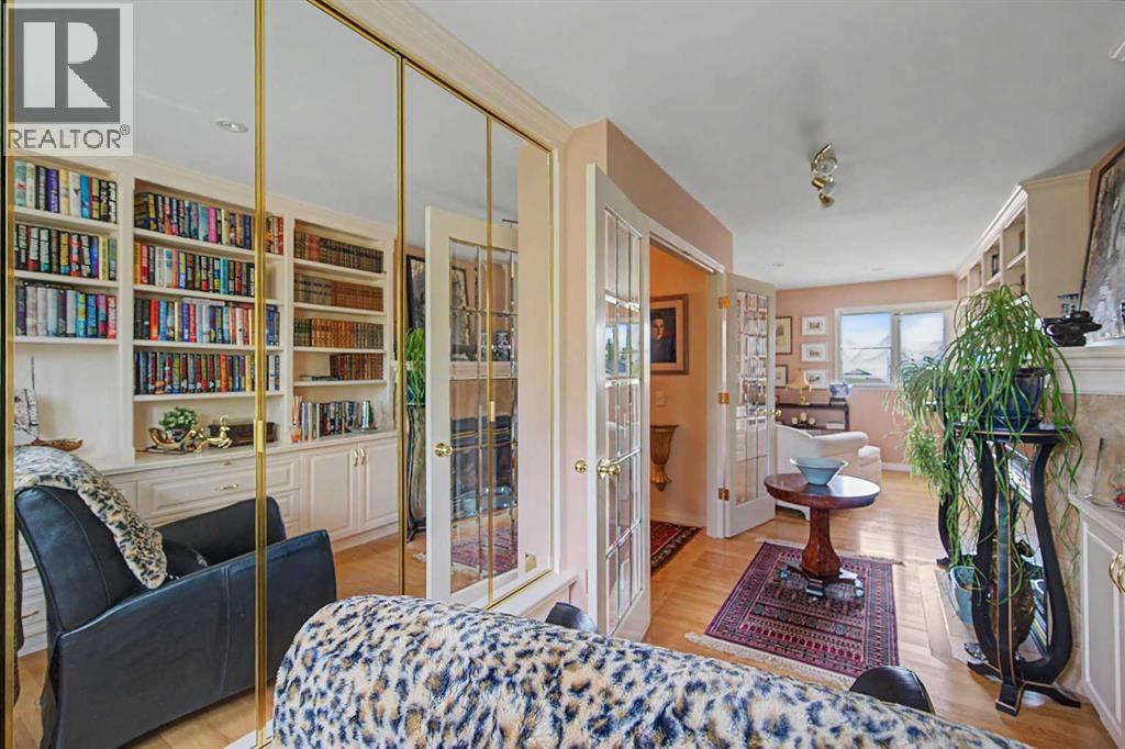2020 Sirocco Drive Sw, Calgary, Alberta  T3H 2M9 - Photo 38 - A2313913