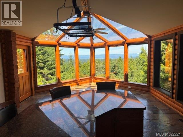 1685 Peligren Pl, Qualicum Beach, British Columbia  V9K 2S3 - Photo 1 - 1022221