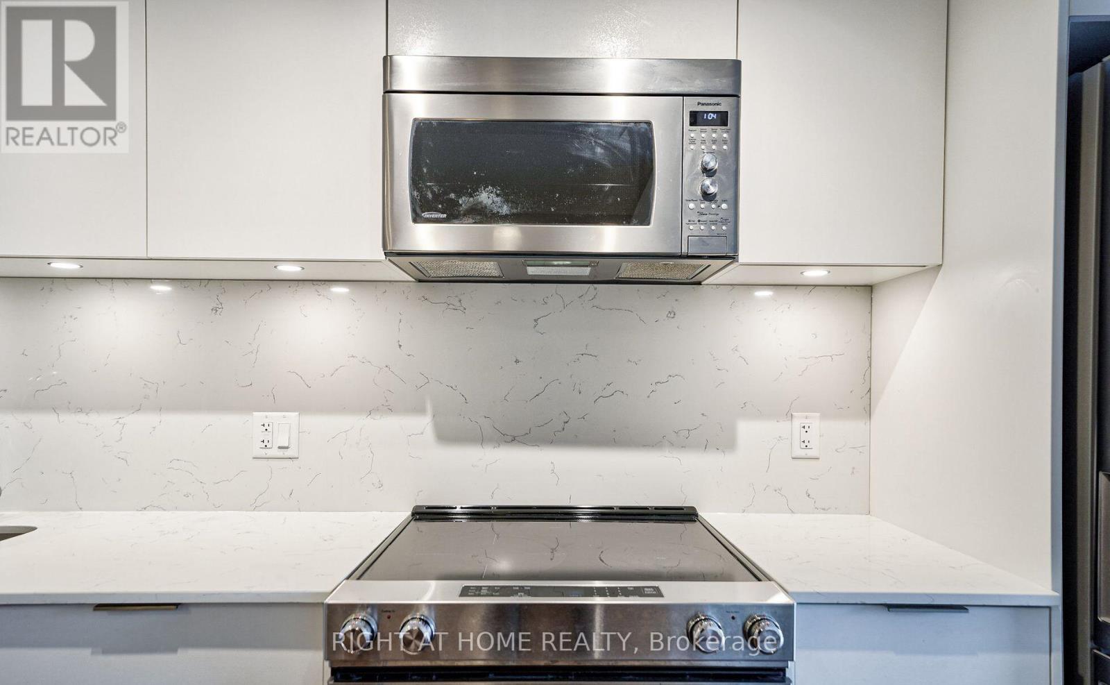 2212 - 30 Samuel Wood Way, Toronto, Ontario  M9B 0C9 - Photo 16 - W13205816