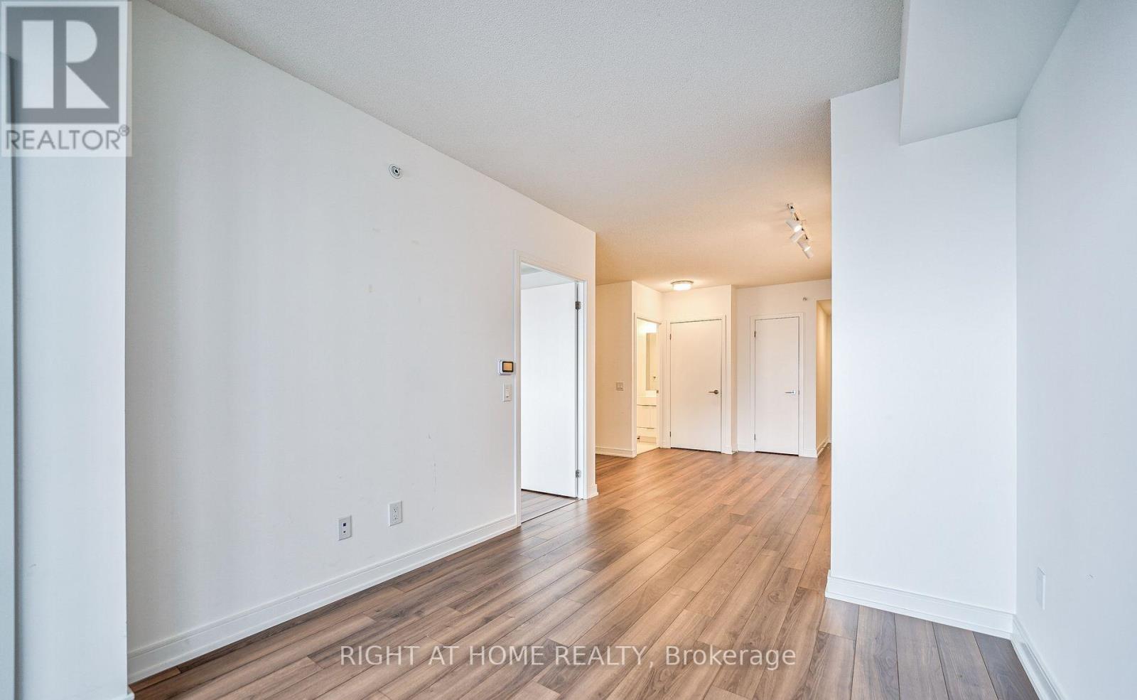 2212 - 30 Samuel Wood Way, Toronto, Ontario  M9B 0C9 - Photo 20 - W13205816