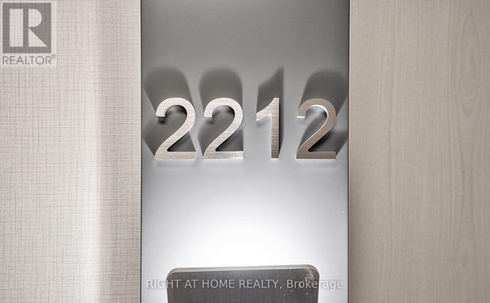 2212 - 30 Samuel Wood Way, Toronto, Ontario  M9B 0C9 - Photo 4 - W13205816