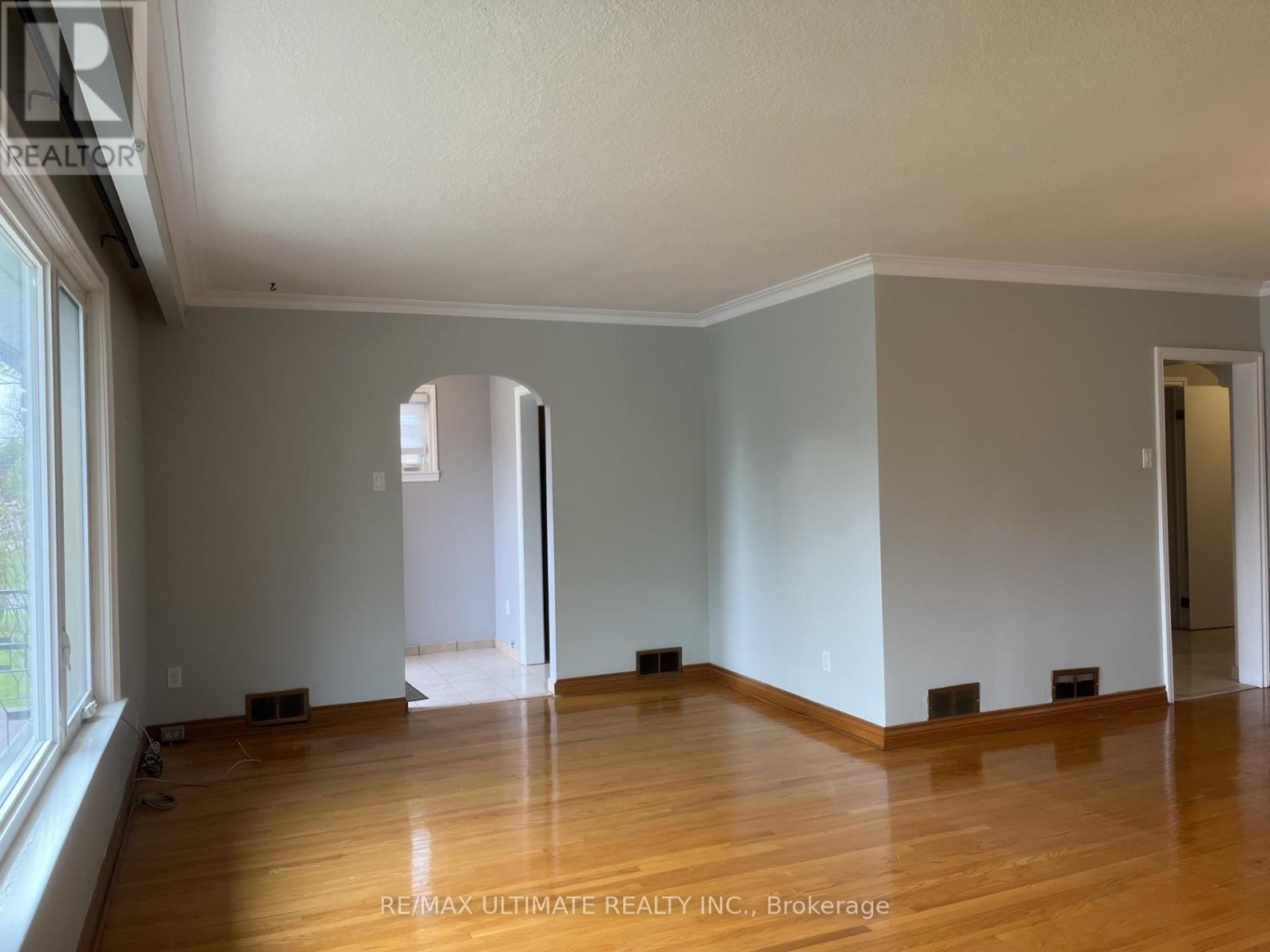 65 Exbury Road, Toronto, Ontario  M3M 1P9 - Photo 12 - W13205826