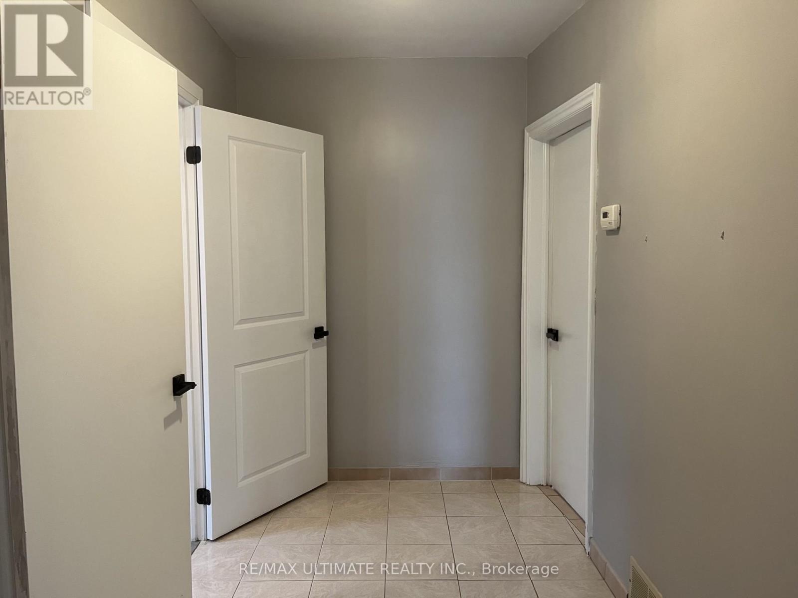 65 Exbury Road, Toronto, Ontario  M3M 1P9 - Photo 19 - W13205826