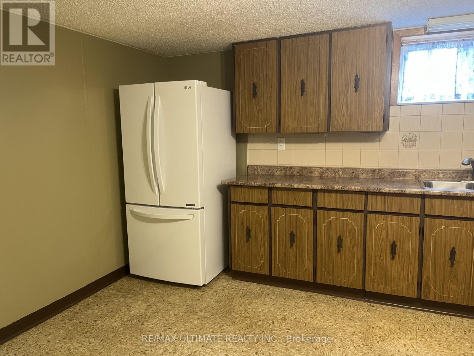 65 Exbury Road, Toronto, Ontario  M3M 1P9 - Photo 37 - W13205826