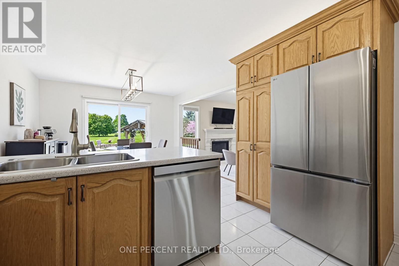 10 Cranston Drive, Caledon, Ontario  L7C 1P8 - Photo 16 - W13205840
