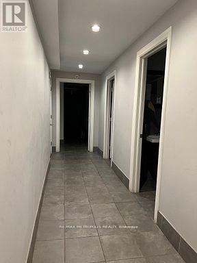 7040 Airport Road, Mississauga, Ontario  L4T 2G8 - Photo 19 - W13205852