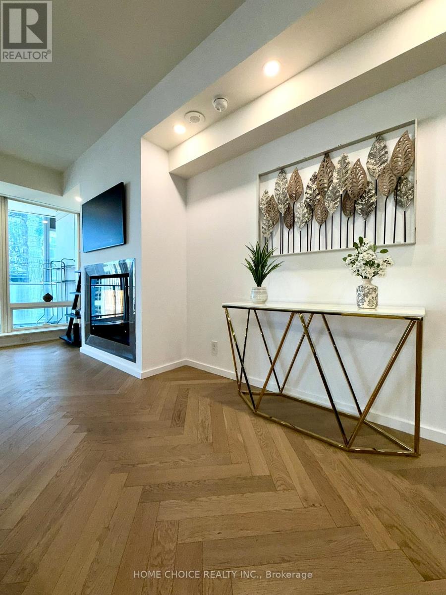 2308 - 180 University Avenue, Toronto, Ontario  M5H 0A2 - Photo 12 - C13174382