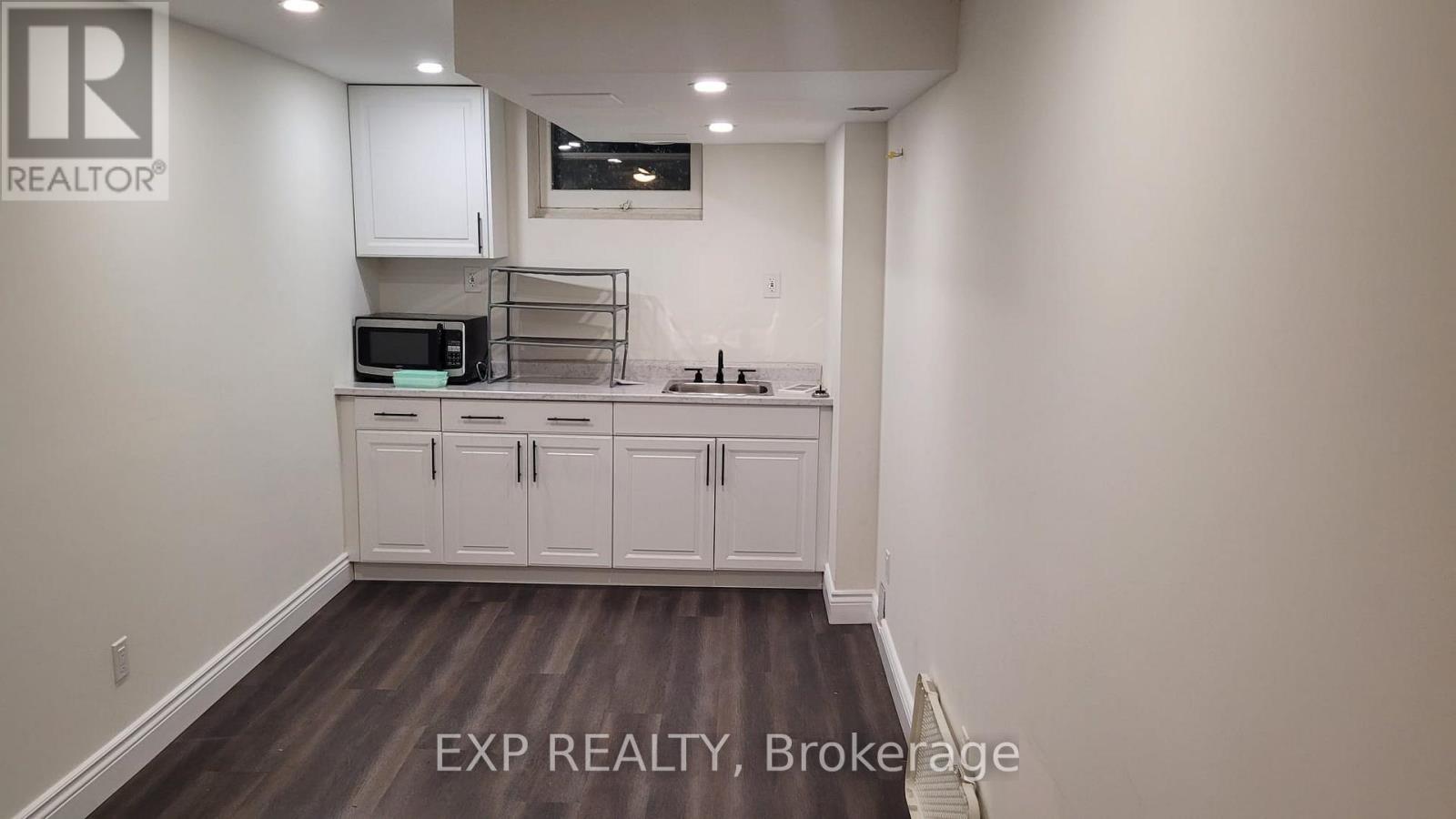52 Lloydminster Crescent, Toronto, Ontario  M2M 2S1 - Photo 31 - C13165286