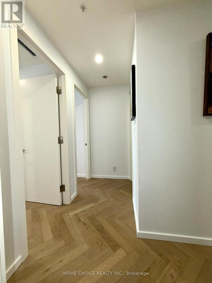 2308 - 180 University Avenue, Toronto, Ontario  M5H 0A2 - Photo 17 - C13174382