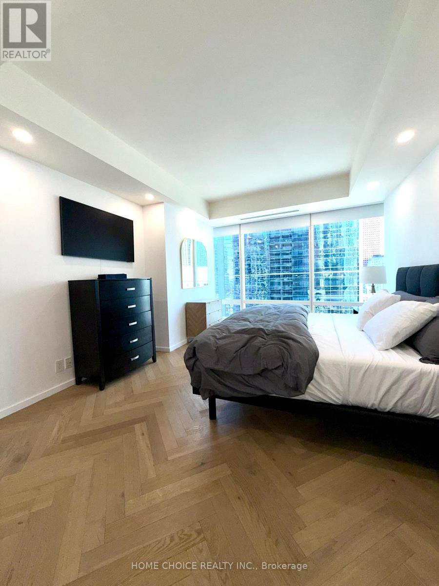 2308 - 180 University Avenue, Toronto, Ontario  M5H 0A2 - Photo 24 - C13174382