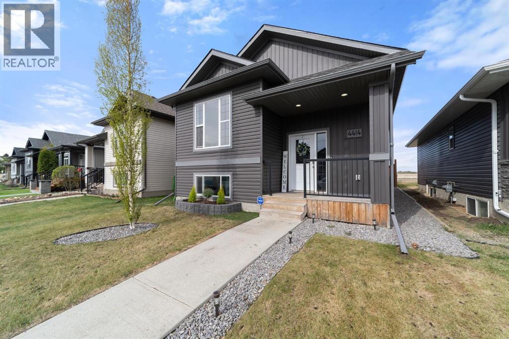 4414 75 Street, Camrose, Alberta  T4V 5C9 - Photo 2 - A2314410