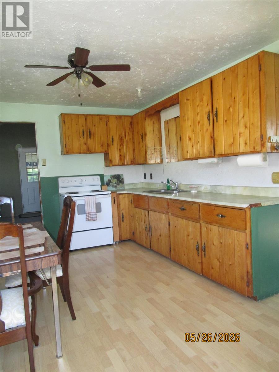 261 Maple Leaf Rd, Echo Bay, Ontario P0S 1C0 - Photo 7 - SM260999