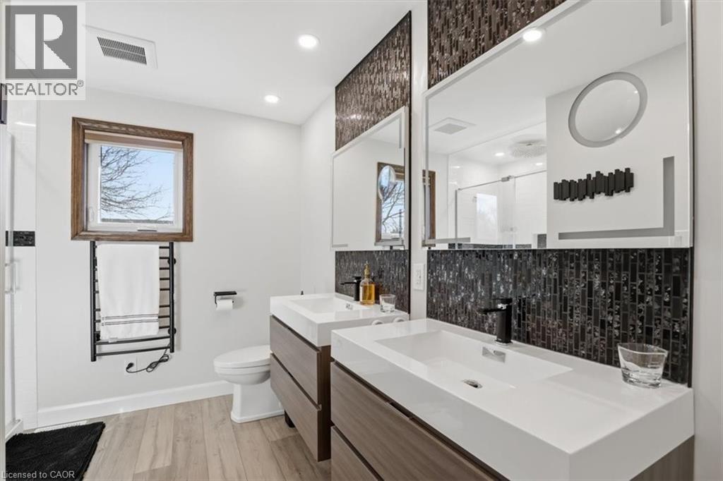 4 Brewster Place, Waterloo, Ontario  N3C 3V1 - Photo 31 - 40824303