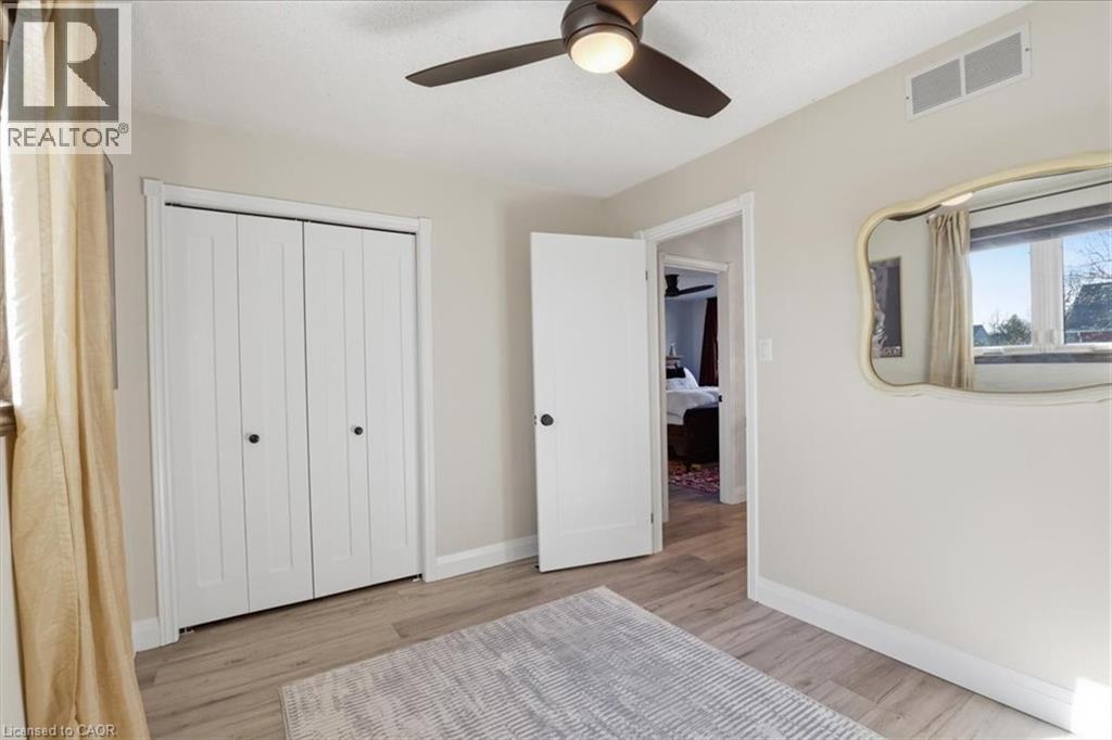 4 Brewster Place, Waterloo, Ontario  N3C 3V1 - Photo 34 - 40824303