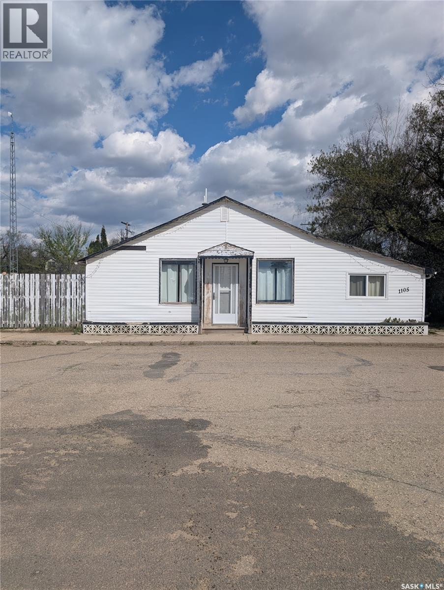 1105 9th STREET, Perdue, Saskatchewan