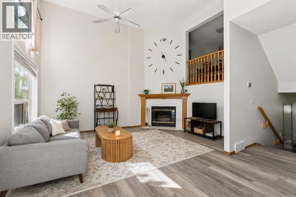 222 Anderson Grove Sw, Calgary, Alberta  T2W 6H7 - Photo 2 - A2314452