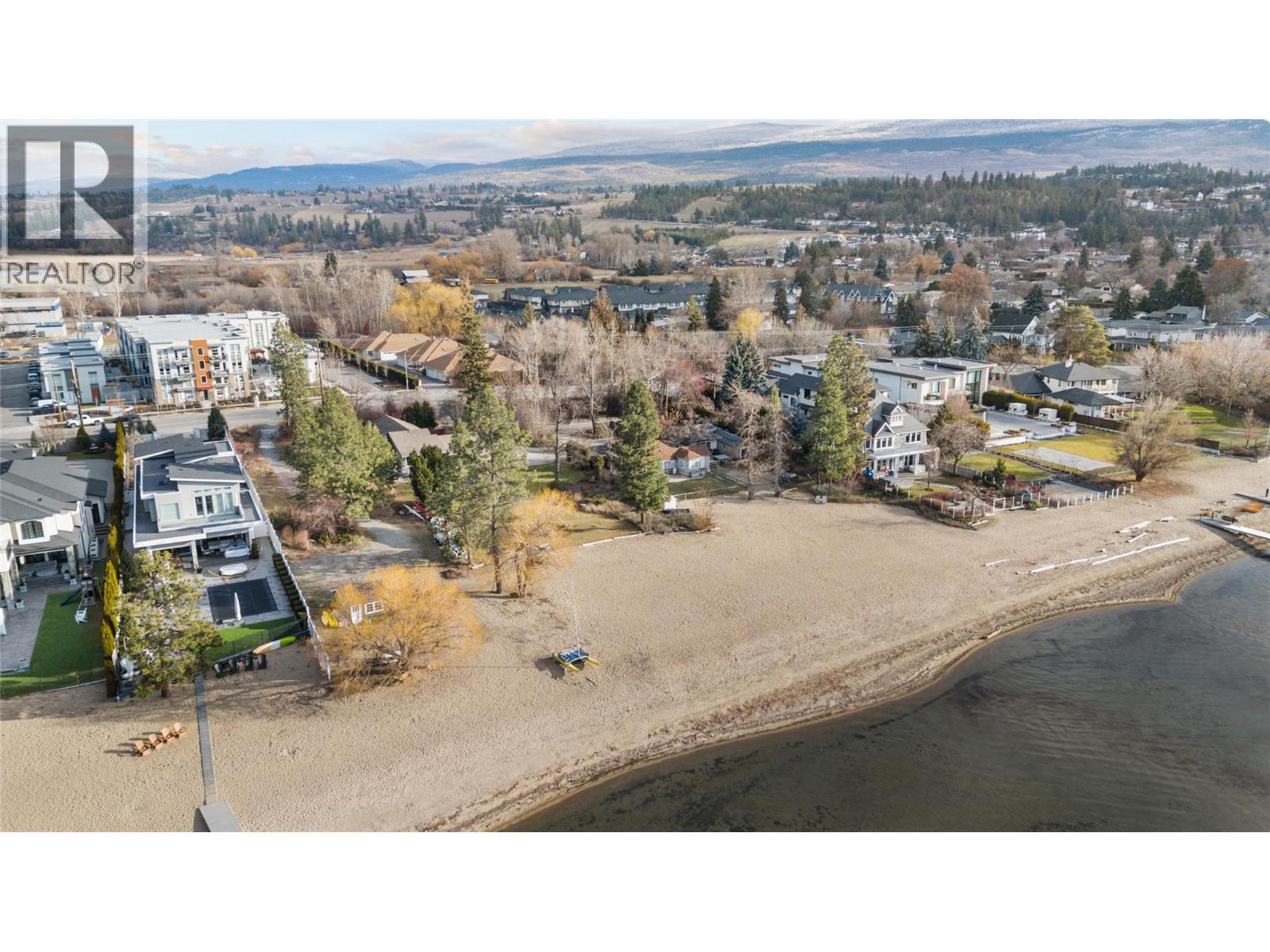 4158 Lakeshore Road, Kelowna, British Columbia  V1W 1V9 - Photo 1 - 10373809