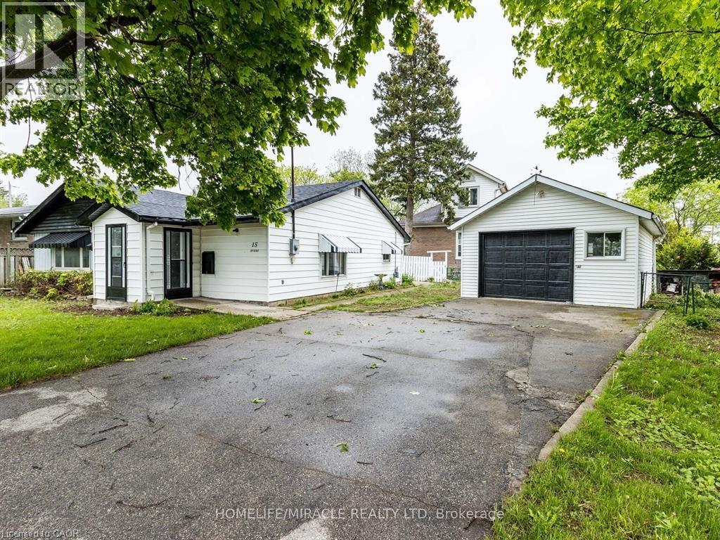 15 Spiers Crescent, Cambridge, Ontario  N1R 1B3 - Photo 2 - 40834255