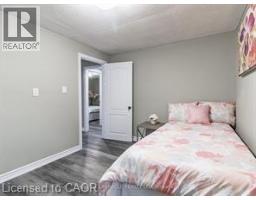 15 SPIERS Crescent, cambridge, Ontario