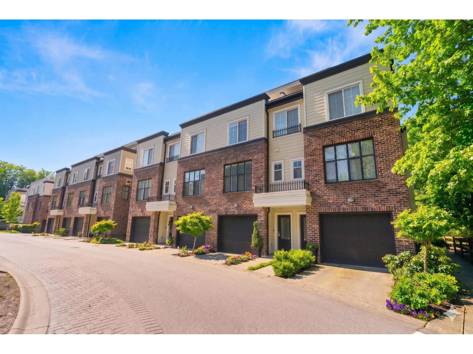 2 15588 32 Avenue, Surrey, British Columbia V3Z 0G3 - Photo 1 - R3122592