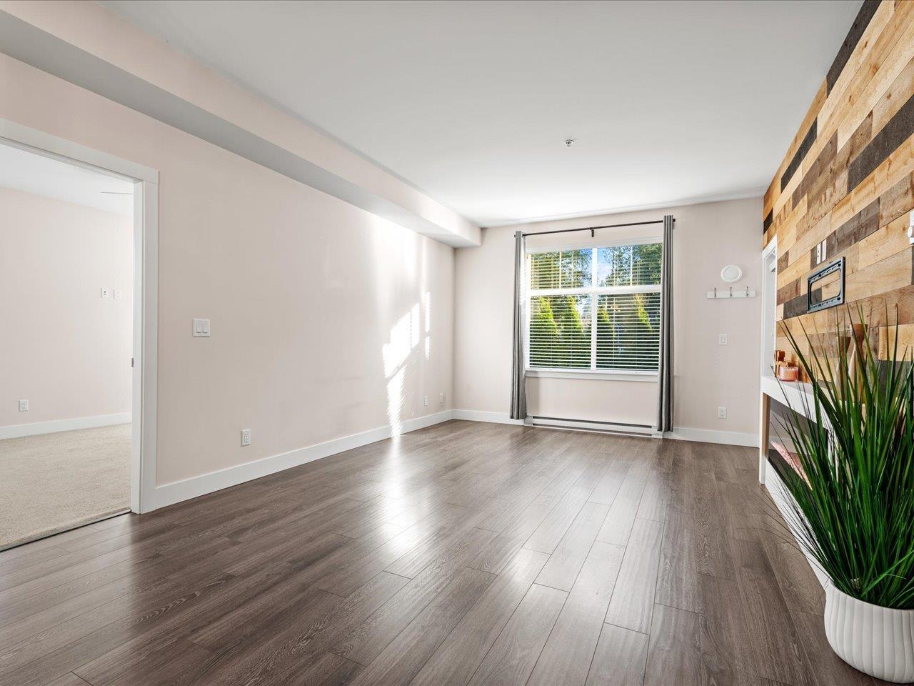 101 14605 Mcdougall Drive, Surrey, British Columbia V4P 0G7 - Photo 6 - R3096808