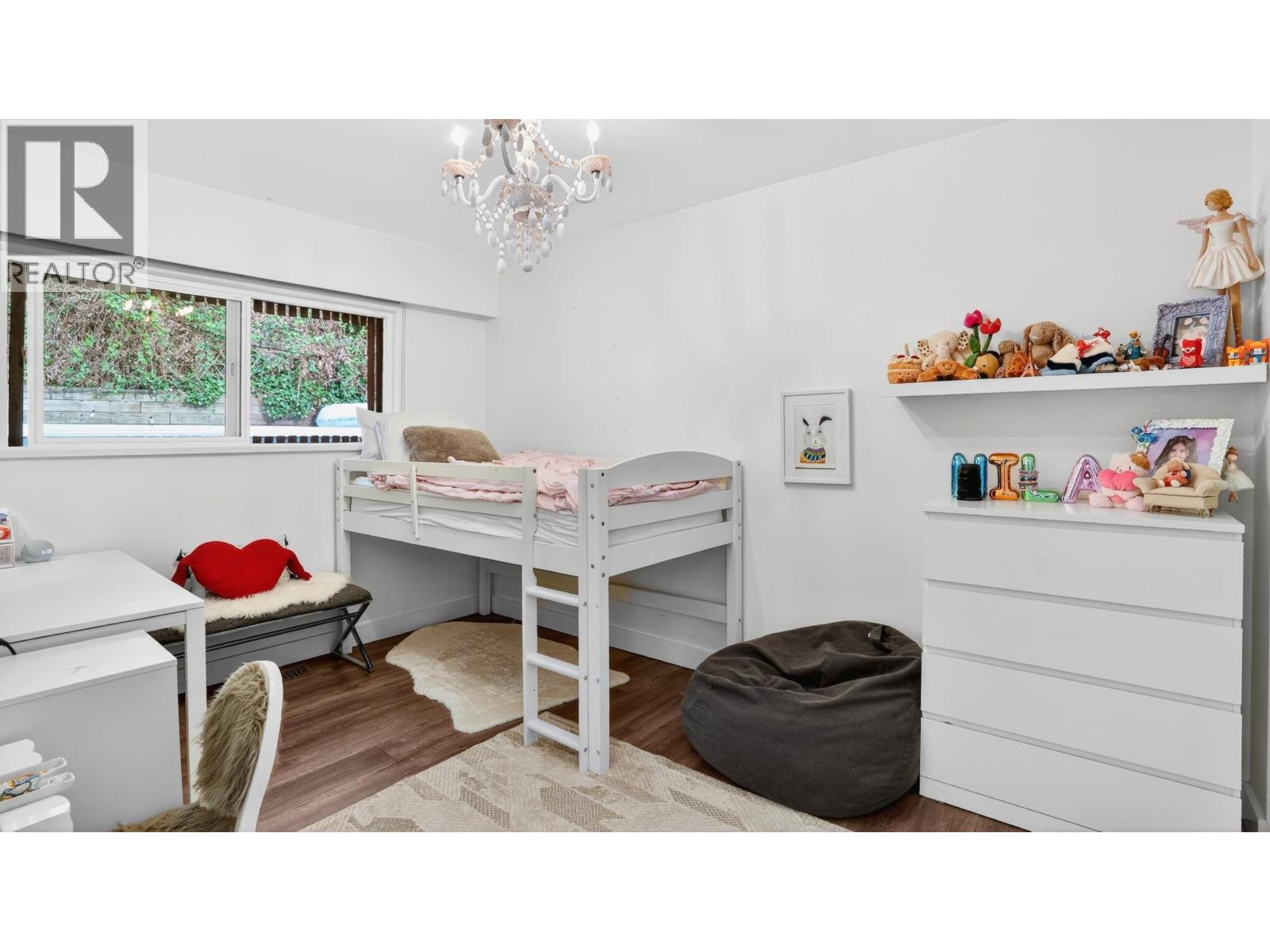 668 Alpine Court, North Vancouver, British Columbia  V7R 2L8 - Photo 21 - R3128924