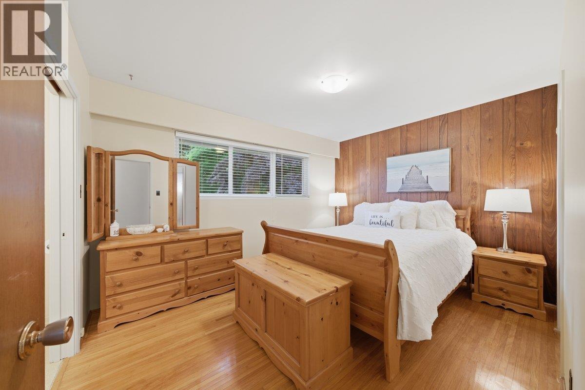 3963 Sefton Street, Port Coquitlam, British Columbia  V3B 3S2 - Photo 11 - R3128953