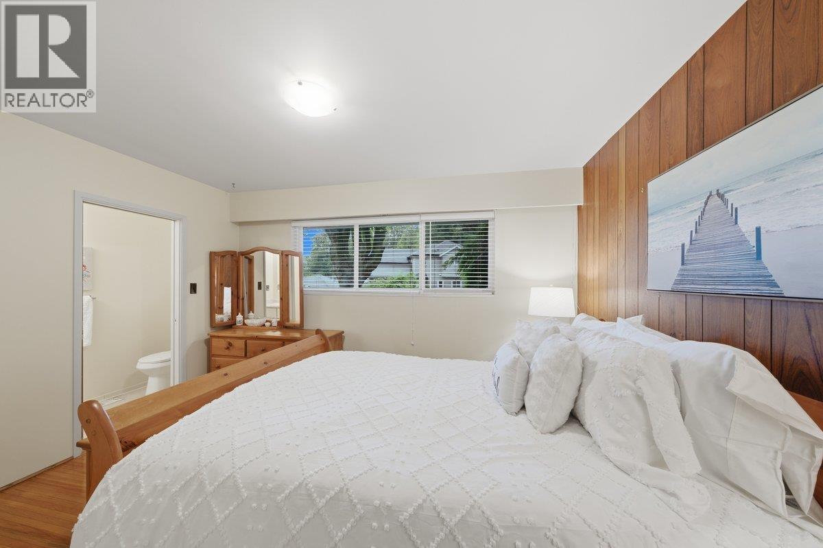 3963 Sefton Street, Port Coquitlam, British Columbia  V3B 3S2 - Photo 12 - R3128953